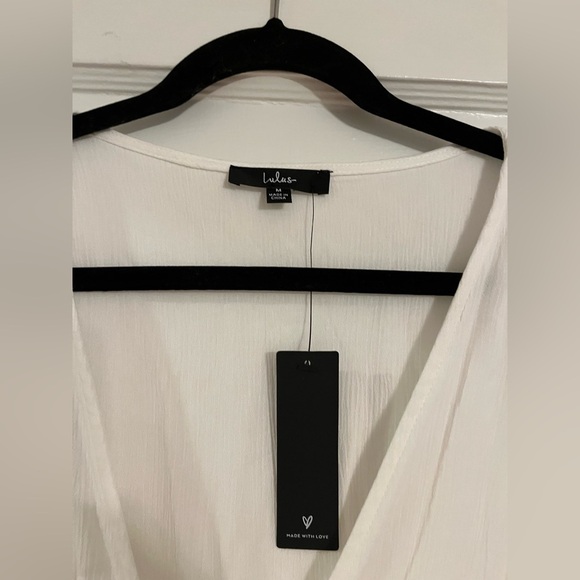 Lulu’s white wrap dress - Picture 11 of 12